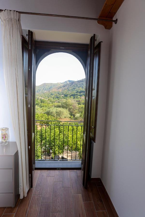 La Porta Delle Gole 호텔 모타카마스트라 외부 사진